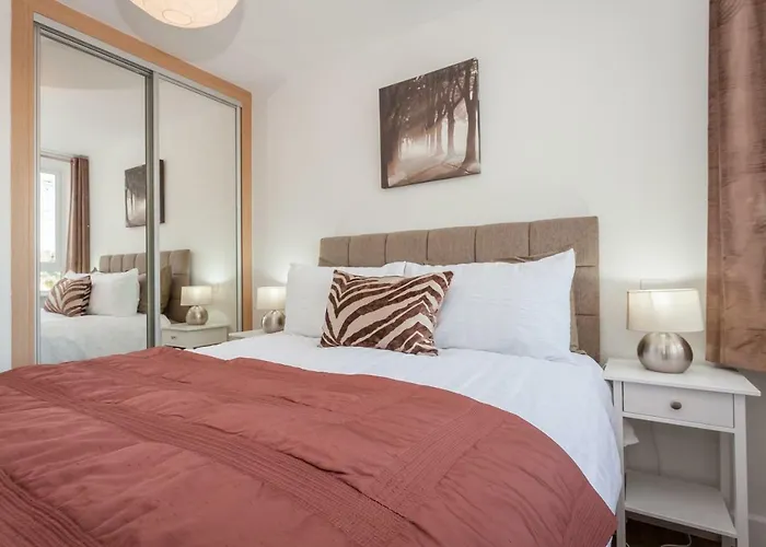 Treetops Apartment